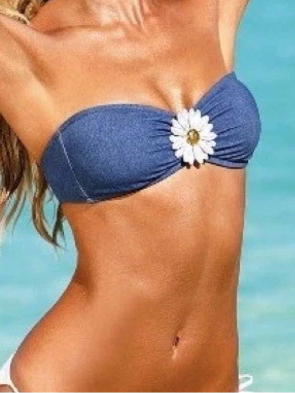 🌼 Victoria’s Secret Y2K Denim Daisy Bandeau Bikini Top 🌼